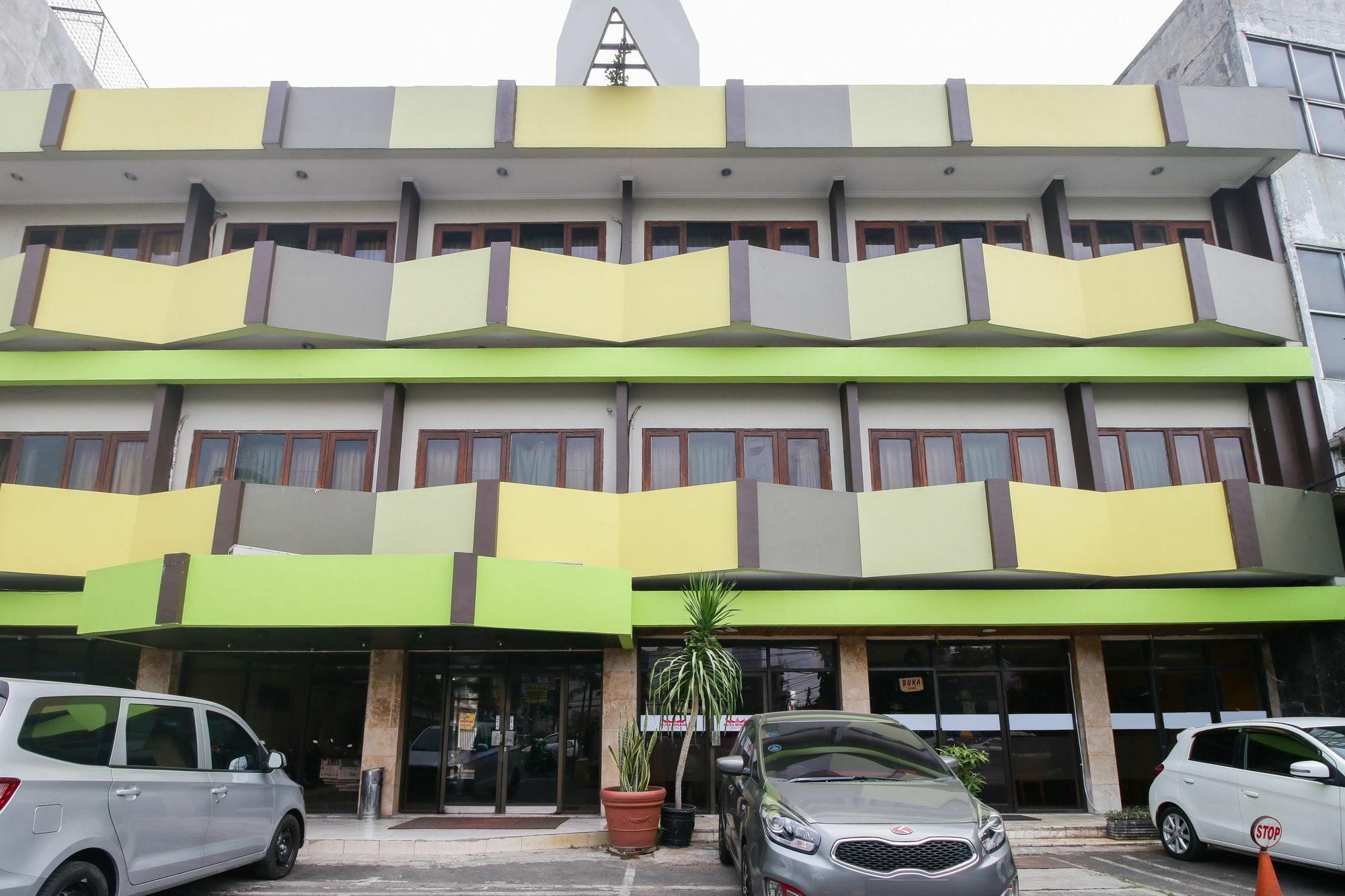 Guest house Airy Syariah Tanah Abang Kh Mas Mansyur 36 Jakarta